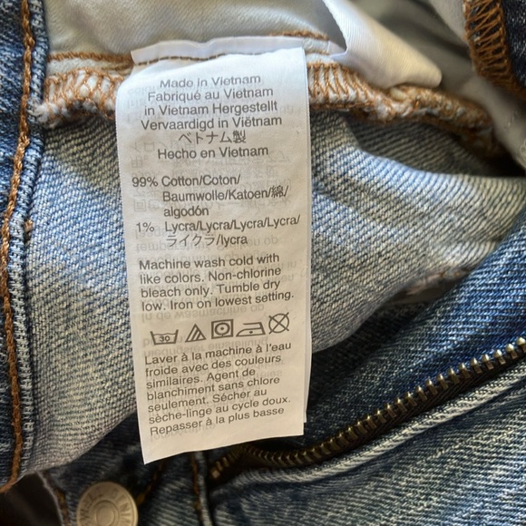 Madewell - Picture 7 of 15